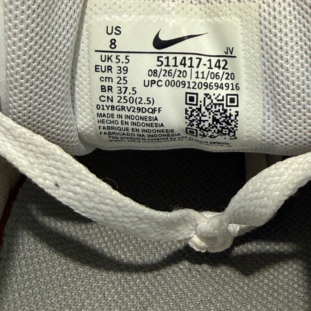Nike Women's Air Max Sneakers in White, Teal & Black - Picture 10 of 12
